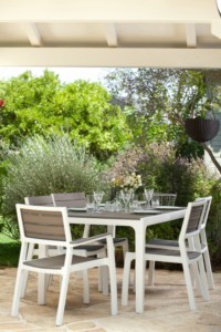 MESA JARDIN CURVER HARMONY RESINA EFECTO MADERA 165X94CM 228455